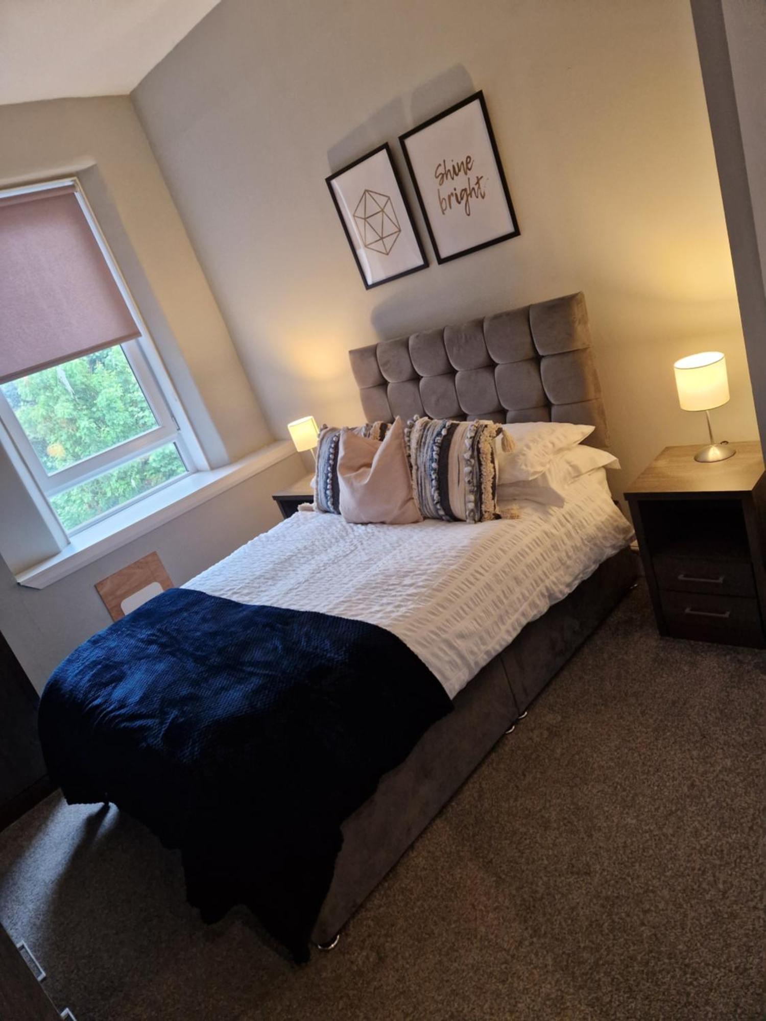 Star Apartment 邓巴顿 外观 照片